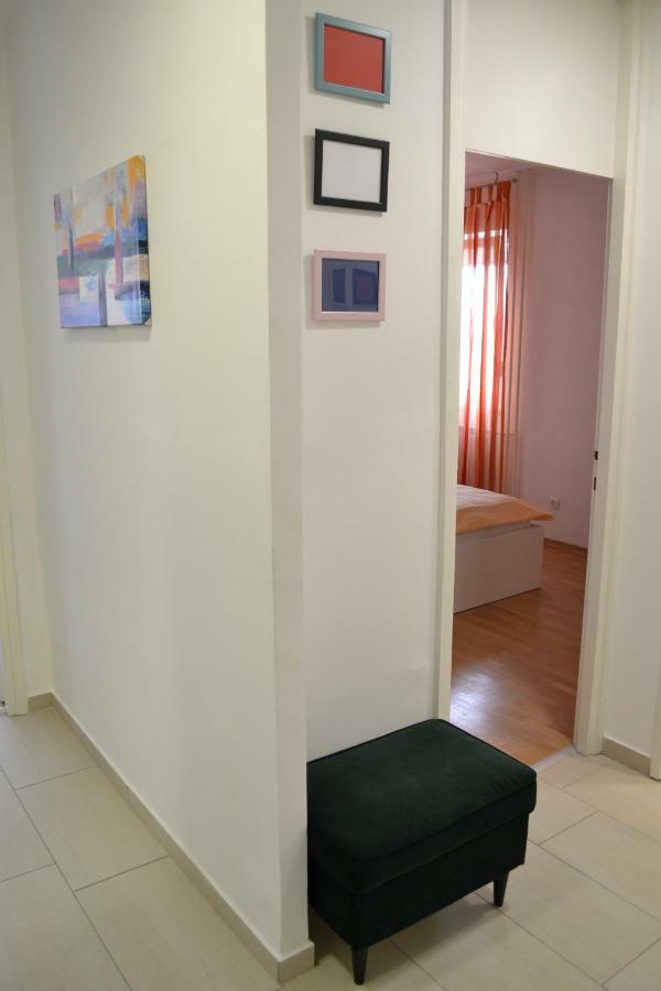 Fly Inn Velika Gorica Εξωτερικό φωτογραφία